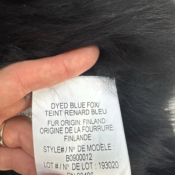 Theory Black Teddy Jacket Natural Blue Fox size M - Picture 4 of 12